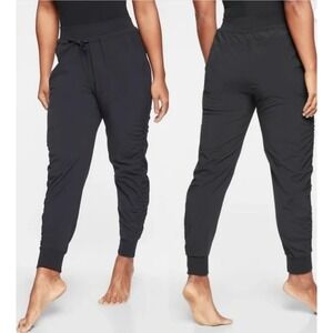 Athleta Attitude‎ Black Jogger Pants Women's Size 4 Ruched Activewear